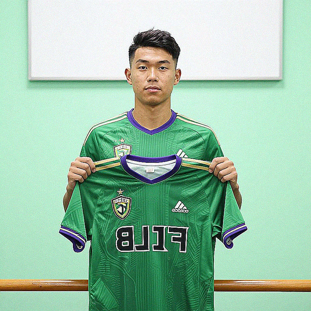 U16 Việt Nam 2-4 U16 Australia: ba mươi tám phút đáng bàn hơn cú phạt đền hỏng